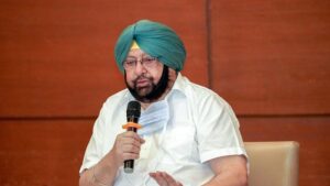 OFFICES TO FUNCTION FROM 8 A.M. TO 2 P.M. FROM TOMORROW: CM