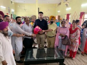 Sukhwinder Singh Bindra inaugurates open gym at Govt Sr Sec School in Mundian Kalan