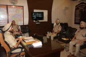 DIG LUDHIANA HOLDS MEETING WITH RANGE SSPs AND OTHER OFFICIALS