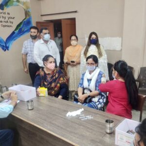 LUDHIANA TO COVER ALL TEACHING AND NON-TEACHING STAFF UNDER VACCINATION DRIVE SOON- DR. NAYAN