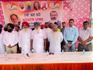 ਭਾਰਤ ਭੂਸ਼ਣ ਆਸ਼ੂ ਵੱਲੋਂ ਹੈਬੋਵਾਲ ਡੇਅਰੀ ਕੰਪਲੈਕਸ ‘ਚ ਰੱਖਿਆ ਖੇਡ ਪਾਰਕ ਦਾ ਨੀਂਹ ਪੱਥਰ