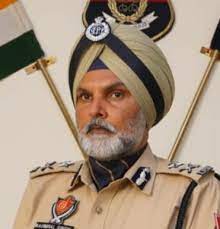 ਪੁਲਿਸ ਕਮਿਸ਼ਨਰ ਵੱਲੋਂ ਭਾਰ ਢੋਹਣ ਵਾਲੀਆਂ ਗੱਡੀਆਂ ‘ਤੇ ਆਮ ਜਨਤਾ ਨੂੰ ਲਿਜਾਣ ਤੇ ਢੋਣ ‘ਤੇ  ਪਾਬੰਦੀ ਦੇ ਹੁਕਮ ਜਾਰੀ