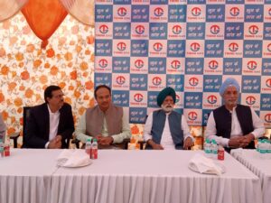 MP & DC DEDICATE LUDHIANA’S FIRST ONLINE CNG STATION OF THINK GAS IN RAIKOT