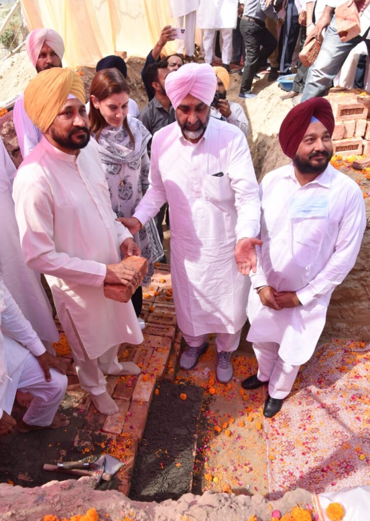 PUNJAB CM LAYS FOUNDATION STONE OF SLEW OF DEVELOPMENT PROJECTS WORTH NEARLY RS. 60 CRORE