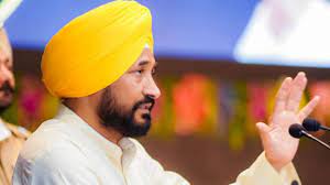PUNJAB CM ANNOUNCES RS. 50 LAKH EX-GRATIA AND GOVERNMENT JOB TO ONE FAMILY MEMBER OF MARTYR SEPOY MANJIT SINGH
