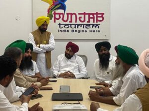 SUGAR MILLS TO COMMENCE OPERATIONS FROM NOVEMBER 15; PUNJAB CM ASSURES FARM ORGANIZATIONS