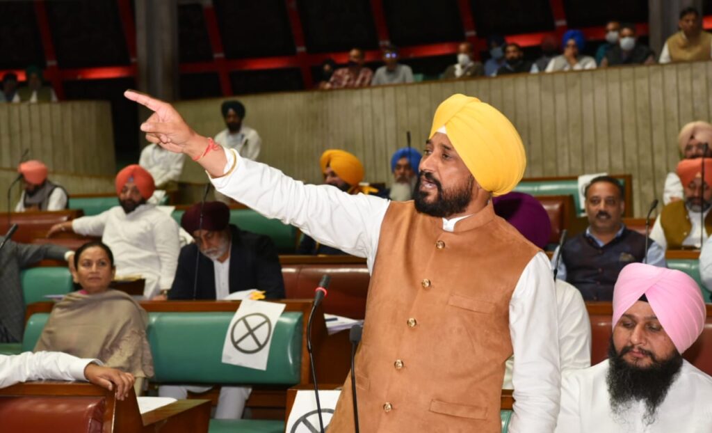 PUNJAB CM TEARS INTO AKALI RANK AND FILE IN VIDHAN SABHA
