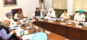 CM announces to carry all the government financial transactions through cooperative banks