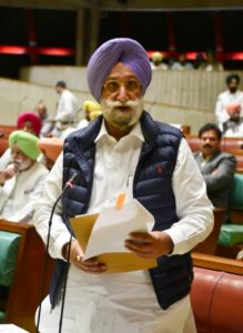 ਬੀ ਐਸ ਐਫ ਦਾ ਦਾਇਰਾ ਵਧਾਉਣਾ : ਉਪ ਮੁੱਖ ਮੰਤਰੀ ਸੁਖਜਿੰਦਰ ਸਿੰਘ ਰੰਧਾਵਾ ਵੱਲੋਂ ਪੰਜਾਬ ਵਿਧਾਨ ਸਭਾ ਵਿੱਚ ਪੇਸ ਪ੍ਰਸਤਾਵ