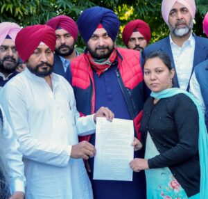 ਕਿਸਾਨਾਂ ਦਾ ਸੰਘਰਸ਼ ਮੁਲਕ ਵਿਚ ਜਮਹੂਰੀਅਤ ਤੇ ਮਨੁੱਖੀ ਅਧਿਕਾਰਾਂ ਦੀ ਰਾਖੀ ਲਈ ਨਿਰਣਾਇਕ ਮੋੜ : ਮੁੱਖ ਮੰਤਰੀ ਚੰਨੀ