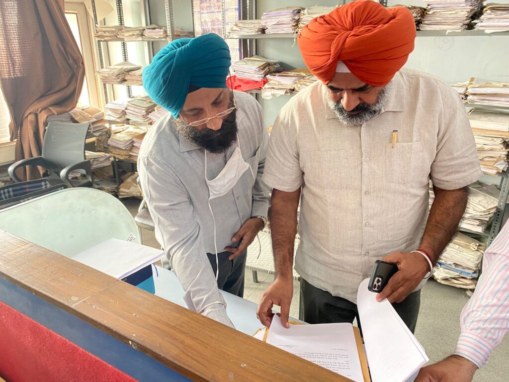 Higher Education Minister Pargat Singh Conducts surprise checking Of DPI (Colleges) Office