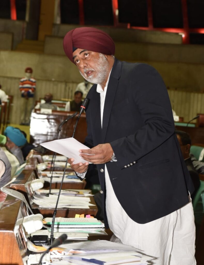 Agriculture Minister Randeep Nabha tables resolution against three farm laws