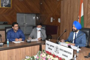 CLEAR ALL PENDING APPLICATIONS UNDER PMEGP BY NEXT WEEK :  ADC ASKS BANKS