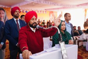 IF GENERAL DYER WAS RESPONSIBLE FOR JALLIANWALA MASSACRE, THEN WHY NOT BADALS FOR BARGARI FIRING INCIDENT :  CM CHANNI