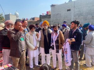More than 100 Akali, Congress and BSP families join AAP at village Rampur Sunra and Bhanoki in Phagwara