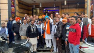 Subash Nagar market pledges support to AAP in Phagwara