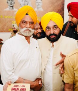 Mann meets CM, seeks District status for Phagwara