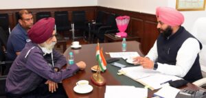 CABINET MINISTER BAINS REACHES OFFICE AT 9 AM, MEET EXPERTS REGARDING NEW MINING POLICY