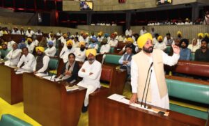 HOUSE UNANIMOUSLY ADOPTS RESOLUTION SANS BJP URGING CENTRE TO TRANSFER CHANDIGARH TO PUNJAB