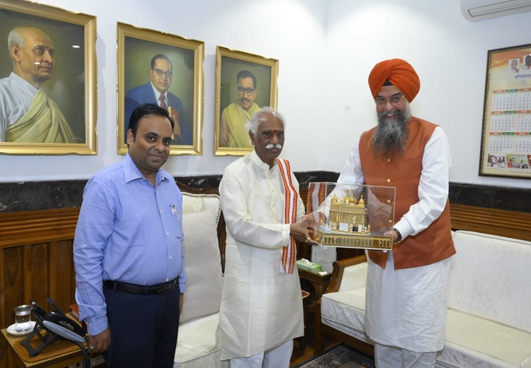 ਕੁਲਤਾਰ ਸਿੰਘ ਸੰਧਵਾਂ ਵੱਲੋਂ ਹਰਿਆਣਾ ਦੇ ਰਾਜਪਾਲ ਨਾਲ ਮੁਲਾਕਾਤ