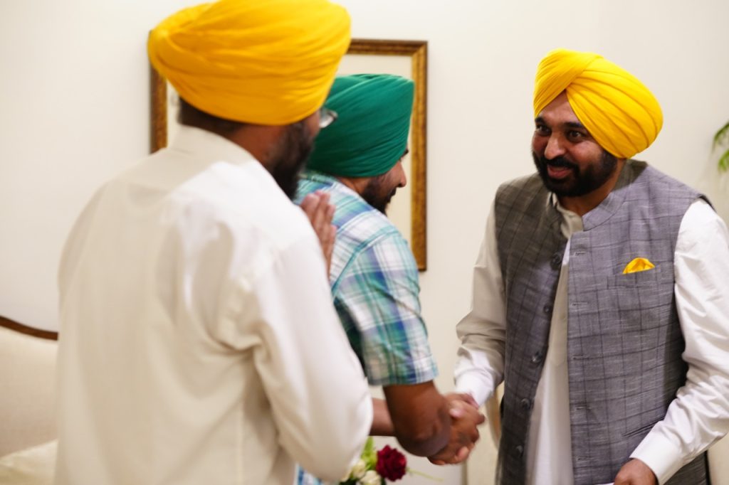 Bhagwant Mann Government issues notification for regularising services of 8736 contractual teachers