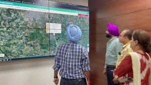Transport Minister makes surprise inspection of State Transport Offices in Chandigarh