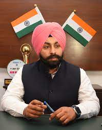 ਹੁਣ ਵਟਸਐਪ ਰਾਹੀਂ ਮਿਲੇਗੀ 2 ਏਕੜ ਤੱਕ ਦੇ ਰਕਬੇ ਵਿੱਚੋਂ 3 ਫੁੱਟ ਤੱਕ ਮਿੱਟੀ ਦੀ ਪੁਟਾਈ ਸਬੰਧੀ ਪ੍ਰਵਾਨਗੀ  :   ਹਰਜੋਤ ਬੈਂਸ