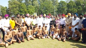 ਖੇਡਾਂ ਵਤਨ ਪੰਜਾਬ ਦੀਆਂ-2022  :   ਸਿਹਤ ਮੰਤਰੀ ਜੌੜਾਮਾਜਰਾ ਵੱਲੋਂ ਰਾਜ ਪੱਧਰੀ ਕਬੱਡੀ ਮਹਾਂਕੁੰਭ ਦਾ ਆਗਾਜ਼