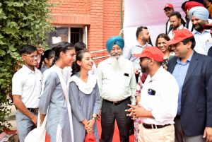 CEO PUNJAB LEADS 200 CYCLISTS TO SPREAD MESSAGE OF PARTICIPATIVE ELECTIONS