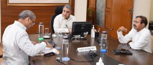 Chief Secretary meets Transport and Mining Department for providing sand to people at reasonable prices