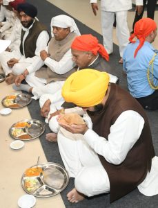 ETHOS OF BROTHERHOOD AND COMMUNAL HARMONY AS PREACHED BY SRI GURU NANAK DEV JI IS MOST IMPORTANT IN MATERIALISTIC WORLD  :   SAYS CM