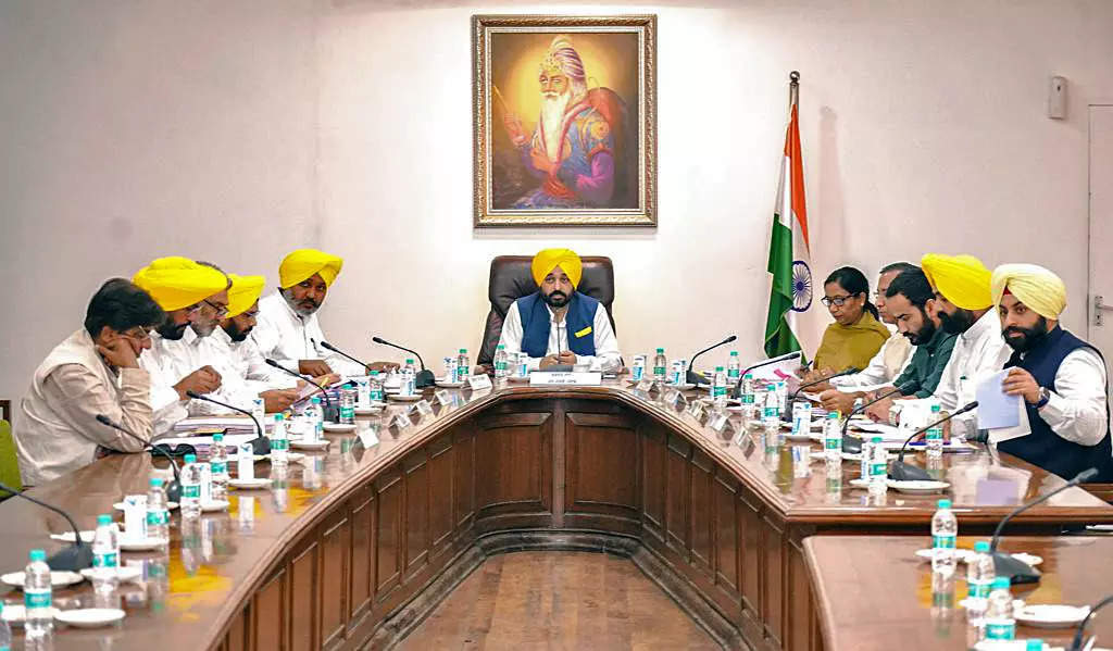 LED BY PUNJAB CM, CABINET GIVE NOD TO FILL UP 645 POSTS OF ASSISTANT PROFESSORS IN GOVERNMENT COLLEGES