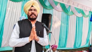 Agriculture Minister Kuldeep Dhaliwal inaugurates crushing season