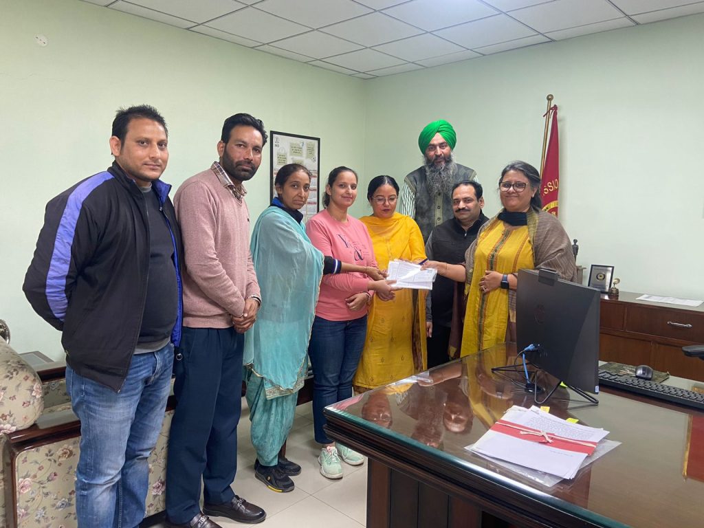 ਨੈਸ਼ਨਲ ਟਰੱਸਟ ਦੀ ਨਿਰਮਾਇਆ ਸਿਹਤ ਬੀਮਾ ਯੋਜਨਾ ਸਕੀਮ ਦਾ ਵੱਧ ਤੋਂ ਵੱਧ ਲਾਭ ਉਠਾਉਣ ਦਿਵਿਆਂਗਜਨ   :   ਡਿਪਟੀ ਕਮਿਸ਼ਨਰ