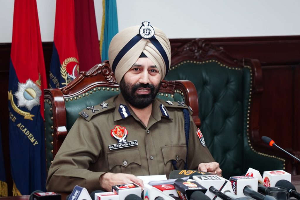 DECISIVE WAR AGAINST DRUGS  :   366 DRUG SMUGGLERS HELD WITH 8KG HEROIN, 7.75KG OPIUM, 17KG GANJA, Rs 1.22 CRORES DRUG MONEY IN A WEEK