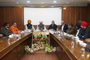 Cabinet Sub-Committee meets truck operators, assures productive solution