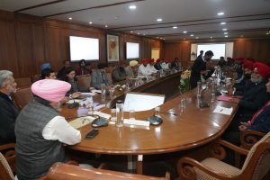 Cabinet Sub-Committee meets truck operators, assures productive solution