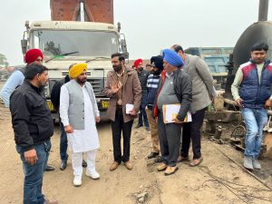 ਸੜਕਾਂ ਦੀ ਰਿਪੇਅਰ ਅਤੇ ਨਵੀਆਂ ਬਣ ਰਹੀਆਂ ਸੜਕਾਂ ਦੇ ਮਿਆਰ ਨੂੰ ਯਕੀਨੀ ਬਣਾਇਆ ਜਾਵੇ  :   ਹਰਭਜਨ ਸਿੰਘ ਈ ਟੀ ਓ