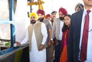 MAJOR RELIEF TO PEOPLE AS CM ANNOUNCES TO MAKE ROADS OF STATE TOLL FREE