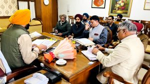 Punjab to fortify mechanism to nab traders bringing pigs illegally from other states   :   Laljit Singh Bhullar