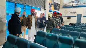 परिवहन मंत्री लालजीत सिंह भुल्लर द्वारा आर.टी.ए. दफ्तर पटियाला की औचक चैकिंग