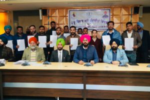 Mann govt fulfills its promise by providing employment to youth of Punjab  :   Kuldeep Singh Dhaliwal