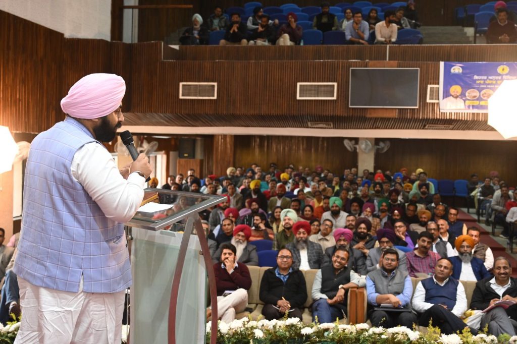 Harjot Singh Bains launches enrolment campaign 2023 for government schools