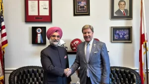 ਭਾਰਤੀ ਰਾਜਦੂਤ ਨੇ ਯੂਐੱਸ ਹਾਊਸ ਆਰਮਡ ਸਰਵਿਸਿਜ਼ ਕਮੇਟੀ ਦੇ ਚੇਅਰਮੈਨ ਨਾਲ ਕੀਤੀ ਮੁਲਾਕਾਤ, ਦੋਵਾਂ ਦੇਸ਼ਾਂ ਵਿਚਾਲੇ ਰਣਨੀਤਕ ਸਬੰਧਾਂ ‘ਤੇ ਚਰਚਾ