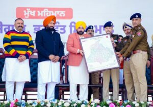 ਸੜਕ ਹਾਦਸਿਆਂ ਵਿੱਚ ਅਜਾਈਂ ਜਾਂਦੀਆਂ ਬੇਸ਼ਕੀਮਤੀ ਮਨੁੱਖੀ ਜਾਨਾਂ ਬਚਾਉਣ ਲਈ ਮੁੱਖ ਮੰਤਰੀ ਦਾ ਸੁਫ਼ਨਾ ਸਾਕਾਰ ਹੋਇਆ, ਸੂਬੇ ਵਿੱਚ ‘ਸੜਕ ਸੁਰੱਖਿਆ ਫੋਰਸ’ ਦੀ ਸ਼ੁਰੂਆਤ