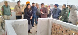 ਡਿਪਟੀ ਕਮਿਸ਼ਨਰ ਨੇ ਸੋਲਿਡ ਵੇਸਟ ਅਤੇ ਲਿਕਵਿਡ ਵੇਸਟ ਪ੍ਰਬੰਧਨ ਦਾ ਜਾਇਜਾ ਲੈਣ ਲਈ ਪਿੰਡਾਂ ਦਾ ਕੀਤਾ ਦੌਰਾ