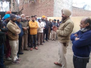 ਸੜਕ ਸੁਰੱਖਿਆ ਜਾਗਰੂਕਤਾ ਅਭਿਆਨ ਤਹਿਤ ਟਰੱਕ ਯੂਨੀਅਨ ਬੁਢਲਾਡਾ ਵਿਖੇ ਅੱਖਾਂ ਦਾ ਸਕਰੀਨਿੰਗ ਕੈਂਪ ਲਗਾਇਆ
