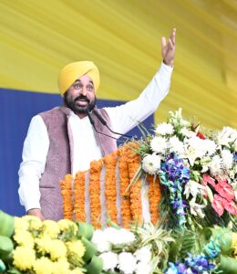 ਪੰਜਾਬ ਵਿੱਚ ਲਾਮਿਸਾਲ ਤਰੱਕੀ ਤੇ ਖ਼ੁਸ਼ਹਾਲੀ ਦੇ ਨਵੇਂ ਯੁੱਗ ਦੀ ਸ਼ੁਰੂਆਤ ਕਰੇਗਾ ਸ੍ਰੀ ਗੁਰੂ ਅਮਰਦਾਸ ਥਰਮਲ ਪਲਾਂਟਃ ਅਰਵਿੰਦ ਕੇਜਰੀਵਾਲ ਤੇ ਭਗਵੰਤ ਸਿੰਘ ਮਾਨ