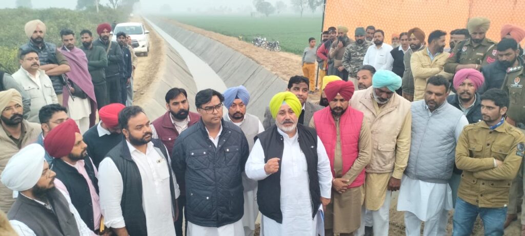 ਪੰਜਾਬ ਵਿੱਚ ਨਹਿਰੀ ਪਾਣੀ ਦੇ ਬੁਨਿਆਦੀ ਢਾਂਚੇ ਨਹਿਰਾਂ ਅਤੇ ਖਾਲਿਆਂ ਨੂੰ ਮਜ਼ਬੂਤ ਕੀਤਾ ਜਾਵੇਗਾ: ਚੇਤਨ ਸਿੰਘ ਜੌੜਾਮਾਜਰਾ पंजाब में नहरी पानी के बुनियादी ढांचे नहरों और नालों को मज़बूत किया जायेगा: चेतन सिंह जौड़ामाजरा