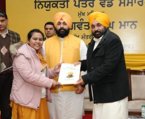 ਮੁੱਖ ਮੰਤਰੀ ਦਾ ‘ਰੋਜ਼ਗਾਰ ਮਿਸ਼ਨ’ ਜਾਰੀ, 518 ਹੋਰ ਨੌਜਵਾਨਾਂ ਨੂੰ ਸੌਂਪੇ ਨਿਯੁਕਤੀ ਪੱਤਰ